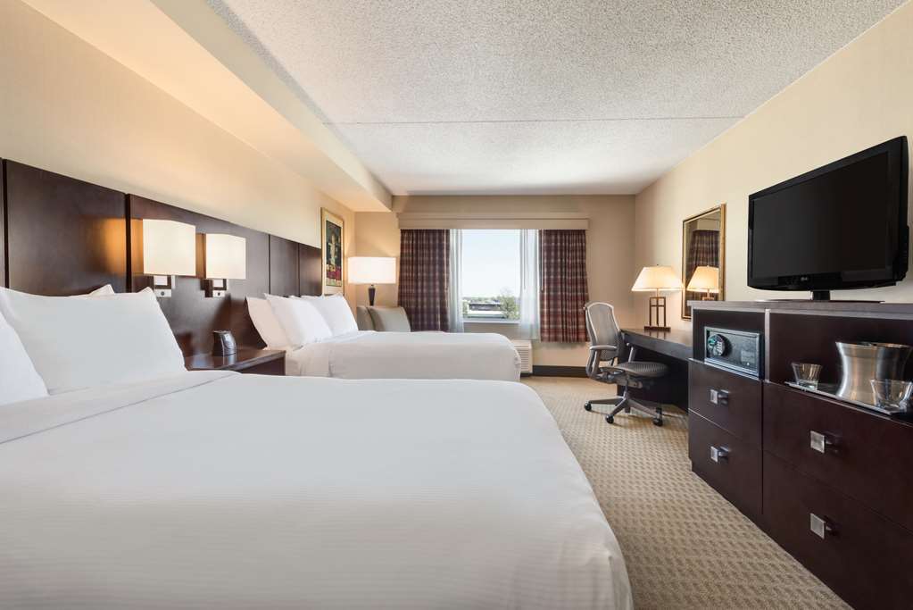 Doubletree By Hilton Wichita Airport Hotel Cameră foto